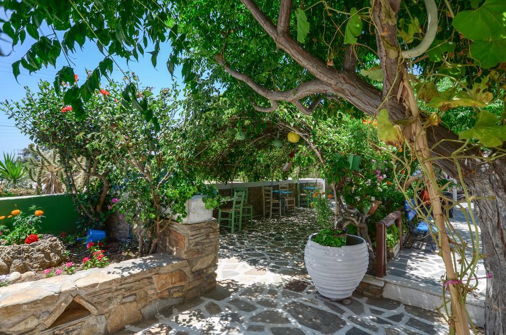 Studios Tasia Agios Prokopios  Buitenkant foto